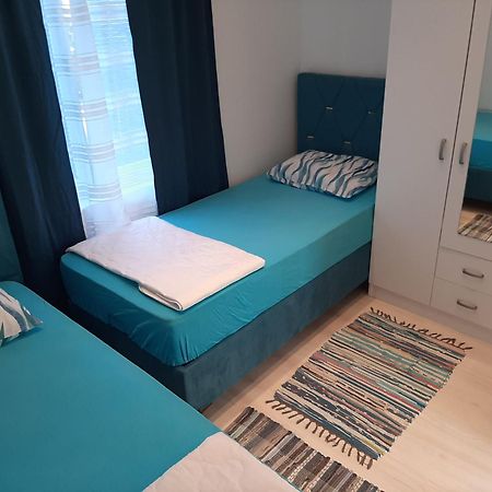 Mirta Apartments Family Farm Budva Exterior photo