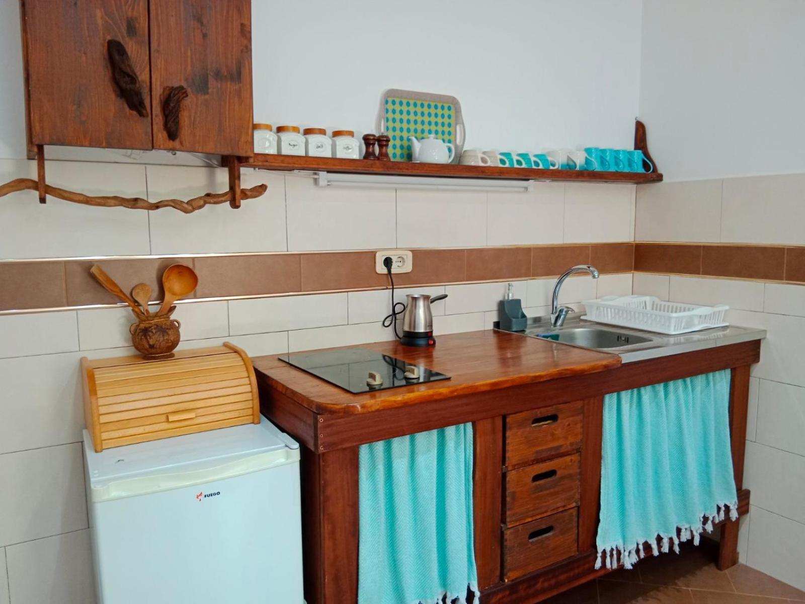 Mirta Apartments Family Farm Budva Exterior photo