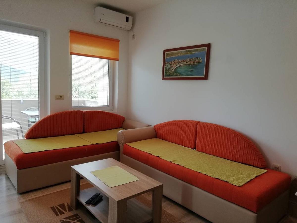 Mirta Apartments Family Farm Budva Exterior photo